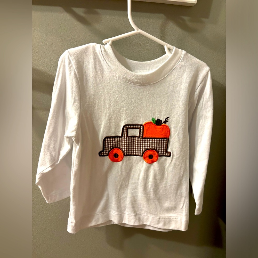 Smockingbird pumpkin shirt.